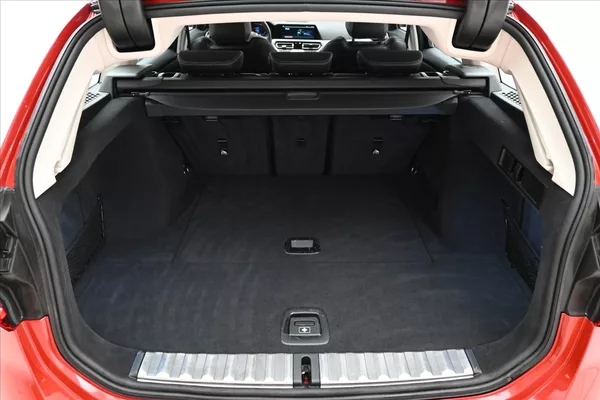BMW Řada 3 2,0 320d 140 kW Steptronic Zár - foto 10