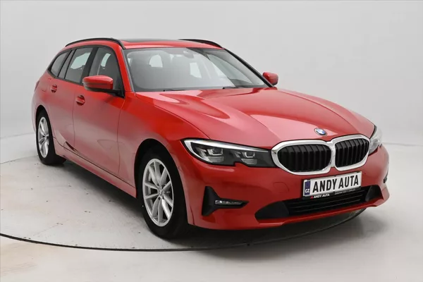 BMW Řada 3 2,0 320d 140 kW Steptronic Zár - foto 3