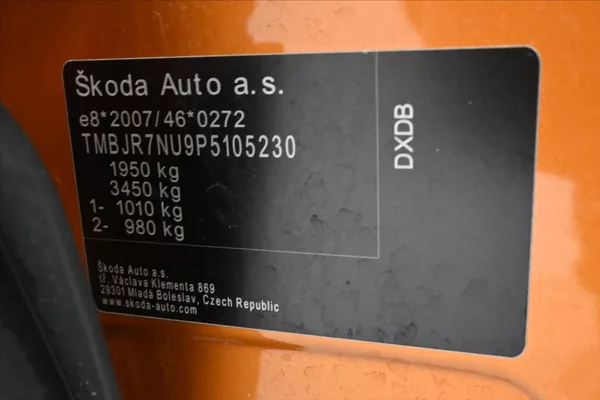 Škoda Karoq 1,5 TSI 110 kW DSG Ambition Zá - foto 12