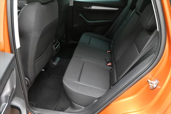 Škoda Karoq 1,5 TSI 110 kW DSG Ambition Zá - foto 14