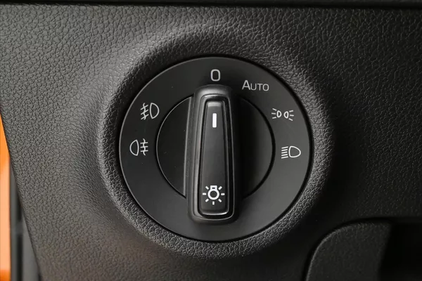 Škoda Karoq 1,5 TSI 110 kW DSG Ambition Zá - foto 26