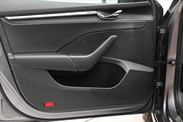 Škoda Octavia 2,0 TDI 110 kW DSG Style Záruk - foto 24
