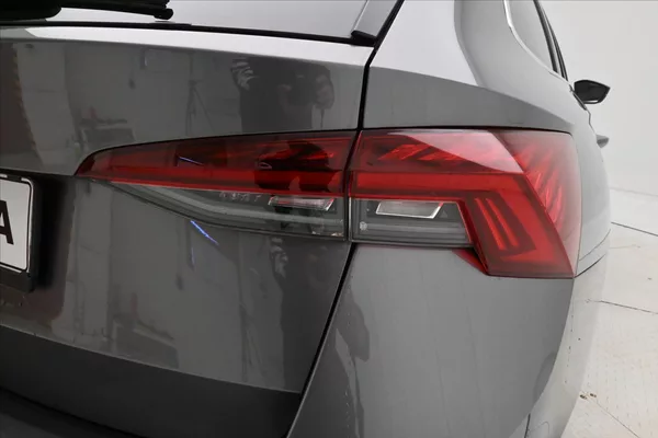 Škoda Octavia 2,0 TDI 110 kW DSG Style Záruk - foto 29