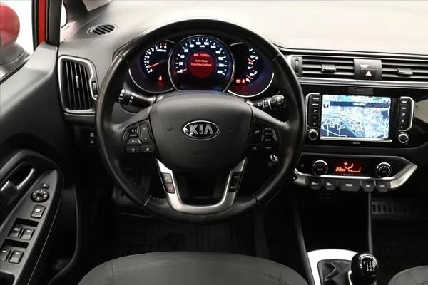 Kia Rio 1,4 CVVT 80kW KLIMA Manuál Zár - foto 18