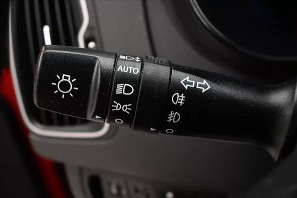 Kia Rio 1,4 CVVT 80kW KLIMA Manuál Zár - foto 25
