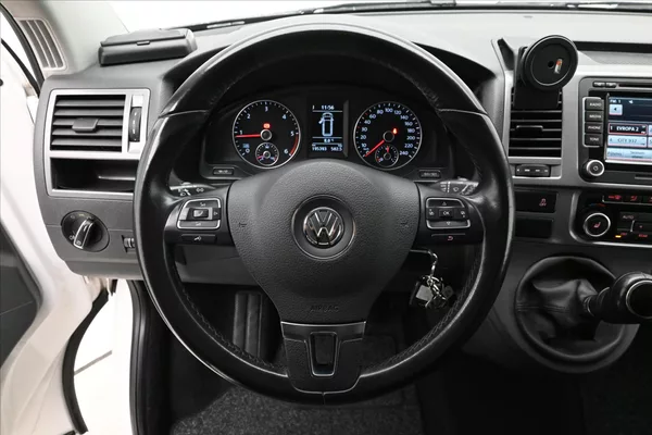 Volkswagen Caravelle 2,0 TDI 132kW Manuál Tažné Zár - foto 19