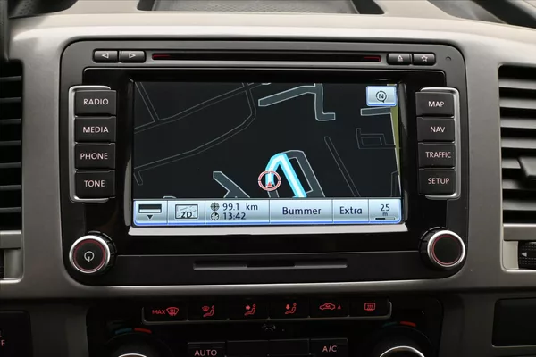 Volkswagen Caravelle 2,0 TDI 132kW Manuál Tažné Zár - foto 20