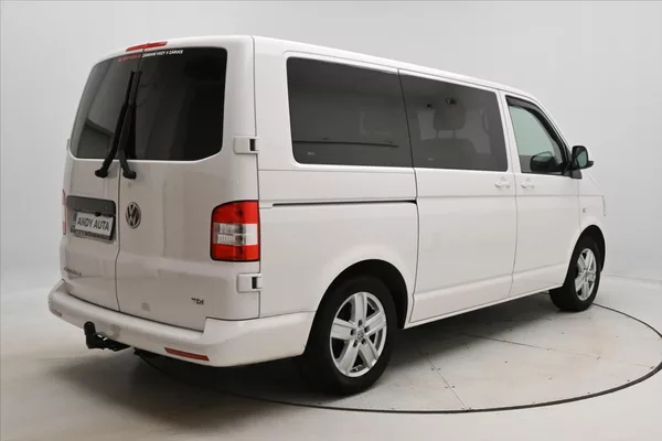 Volkswagen Caravelle 2,0 TDI 132kW Manuál Tažné Zár - foto 5