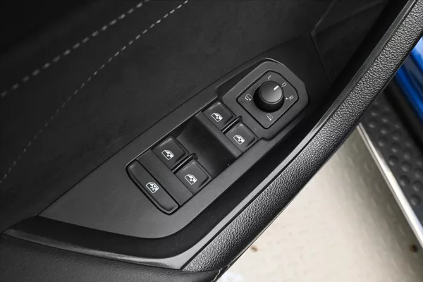 Škoda Kodiaq 2,0 TDI 147 kW DSG 4x4 SportLI - foto 26
