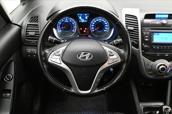 Hyundai ix20 1,4 CVVT 66 KW KLIMA Záruka až - foto 18