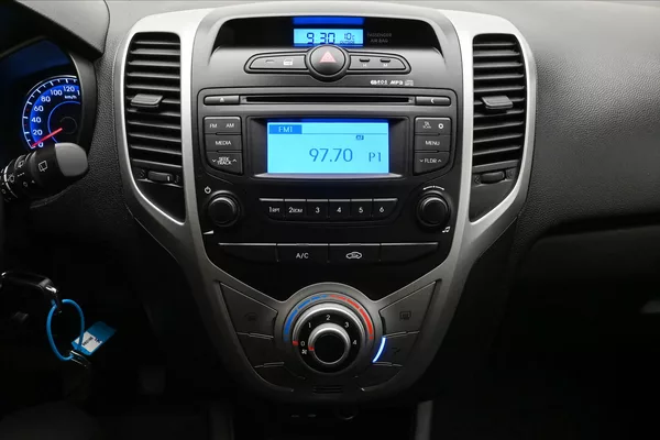Hyundai ix20 1,4 CVVT 66 KW KLIMA Záruka až - foto 19