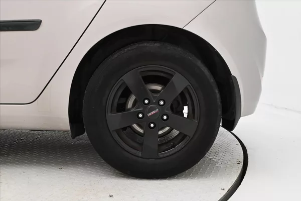 Hyundai ix20 1,4 CVVT 66 KW KLIMA Záruka až - foto 28