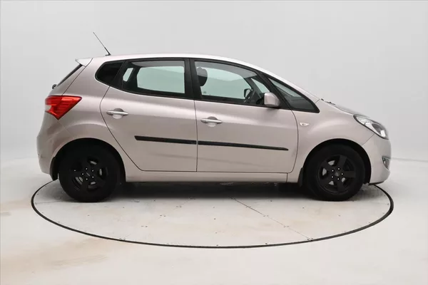 Hyundai ix20 1,4 CVVT 66 KW KLIMA Záruka až - foto 4
