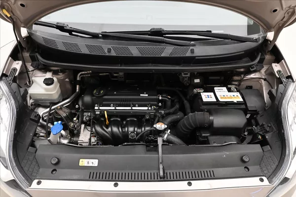 Hyundai ix20 1,4 CVVT 66 KW KLIMA Záruka až - foto 9