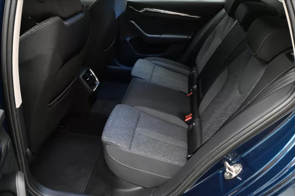 Škoda Octavia 2,0 TDI 110 kW DSG STYLE Záruk - foto 14