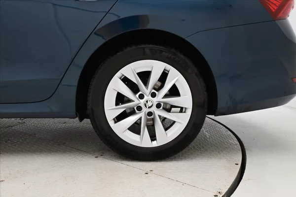 Škoda Octavia 2,0 TDI 110 kW DSG STYLE Záruk - foto 32