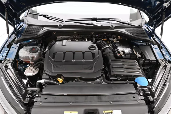 Škoda Octavia 2,0 TDI 110 kW DSG STYLE Záruk - foto 9