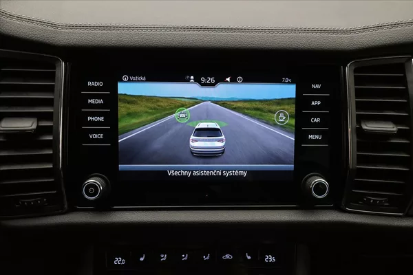 Škoda Kodiaq 2,0 TDI 110 kW DSG TAŽNÉ Záruk - foto 19