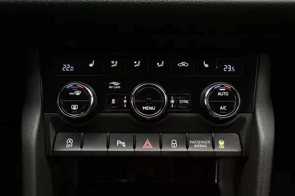 Škoda Kodiaq 2,0 TDI 110 kW DSG TAŽNÉ Záruk - foto 21