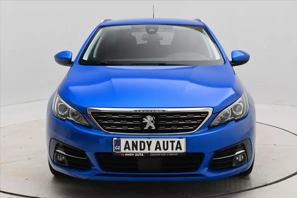 Peugeot 308 1,5 BlueHDI 96 kW Allure Záruk - foto 2