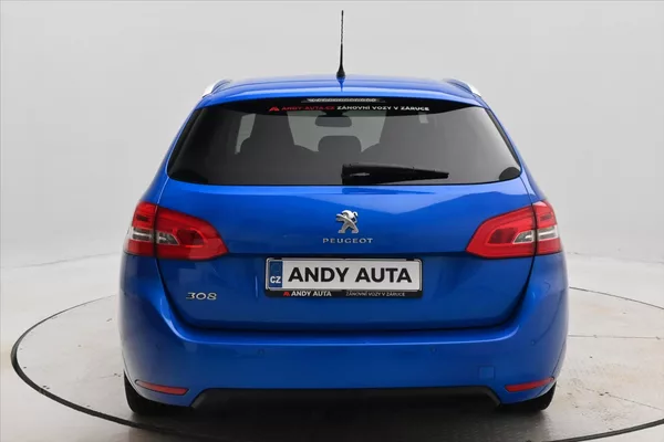 Peugeot 308 1,5 BlueHDI 96 kW Allure Záruk - foto 6