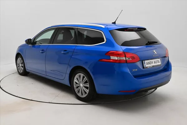 Peugeot 308 1,5 BlueHDI 96 kW Allure Záruk - foto 7