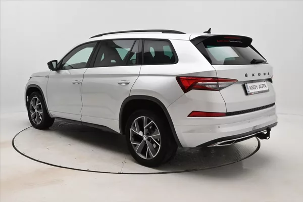 Škoda Kodiaq 2,0 TDI 147 kW DSG 4x4 Sportli - foto 7