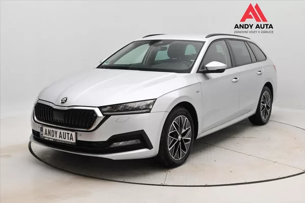 Škoda Octavia 2,0 TDI 110 kW DSG Clever Záru