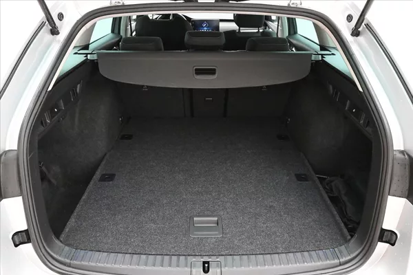 Škoda Octavia 2,0 TDI 110 kW DSG Clever Záru - foto 10