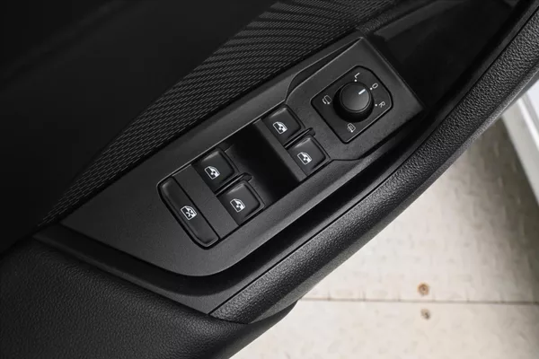 Škoda Octavia 2,0 TDI 110 kW DSG Clever Záru - foto 25
