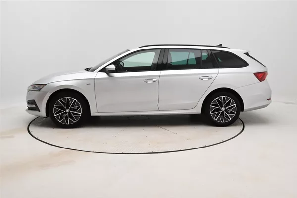 Škoda Octavia 2,0 TDI 110 kW DSG Clever Záru - foto 8