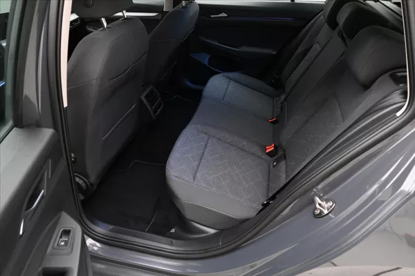 Volkswagen Golf 2,0 TDI 85 kW DSG Life Záruka - foto 14