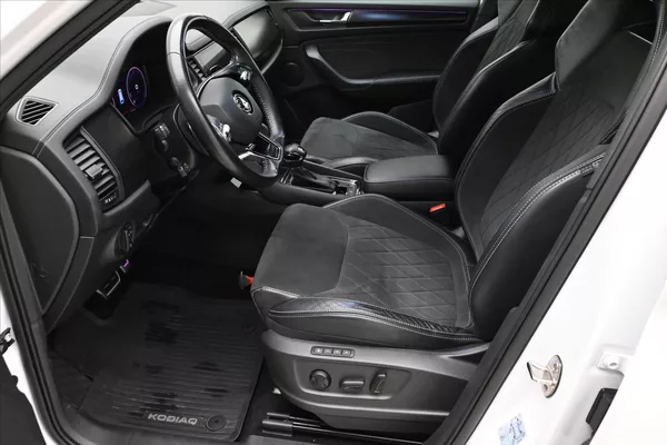 Škoda Kodiaq 1,5 TSI 110kW DSG Sportline 7/ - foto 14