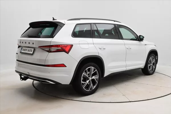 Škoda Kodiaq 1,5 TSI 110kW DSG Sportline 7/ - foto 5
