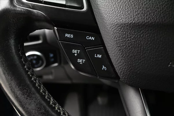 Ford Focus 1,0 EcoBoost 92 kW TAŽNÉ Záruk - foto 22