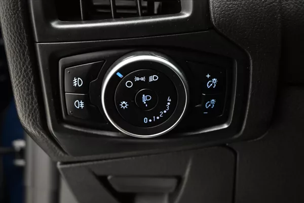 Ford Focus 1,0 EcoBoost 92 kW TAŽNÉ Záruk - foto 25