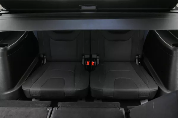 Ford S-MAX 2,0 EcoBLUE 140 kW AT8 7MÍST Z - foto 29