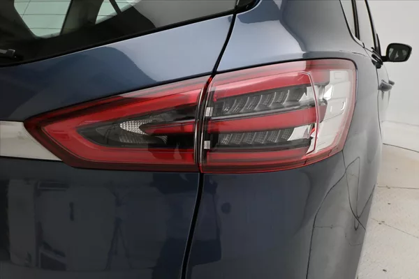 Ford S-MAX 2,0 EcoBLUE 140 kW AT8 7MÍST Z - foto 31