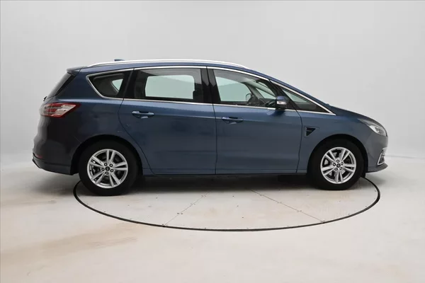 Ford S-MAX 2,0 EcoBLUE 140 kW AT8 7MÍST Z - foto 4