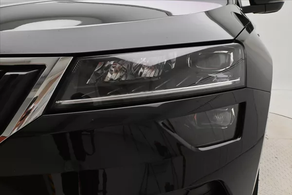 Škoda Karoq 1,5 TSI 110 kW DSG STYLE Záruk - foto 30