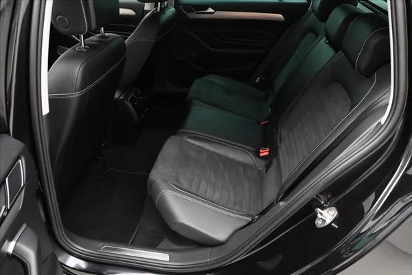 Volkswagen Passat 2,0 TDI 110 kW DSG ELEGANCE Zá - foto 14