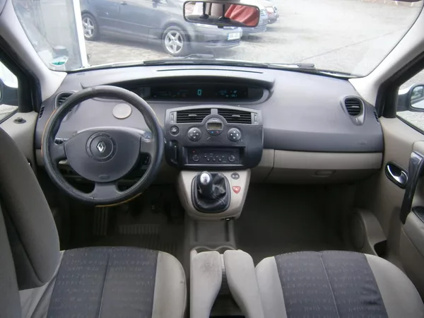 Renault Scénic 1.6i serviska - foto 11
