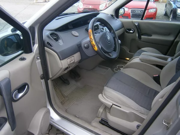 Renault Scénic 1.6i serviska - foto 12