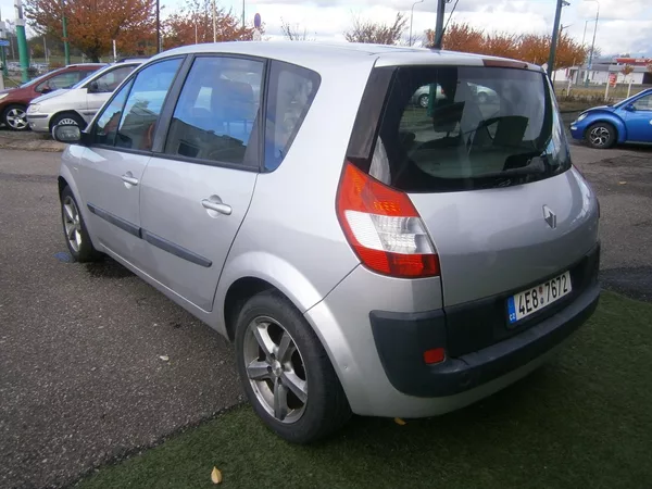 Renault Scénic 1.6i serviska - foto 5