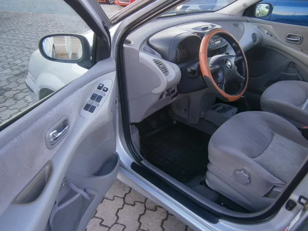 Nissan Almera Tino 1.8i CZ,LPG do 2031 - foto 14