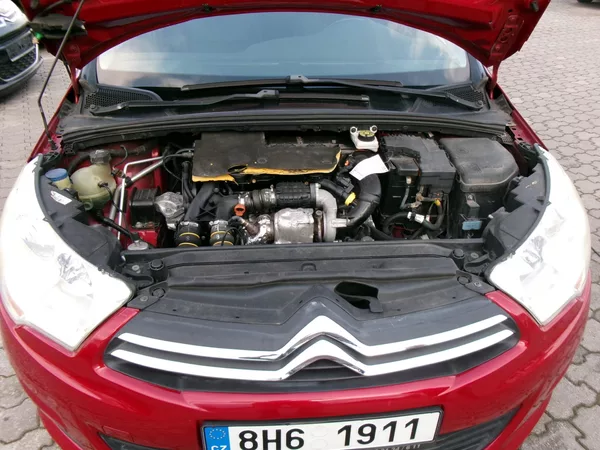 Citroën C4 1.6HDi serviska - foto 14