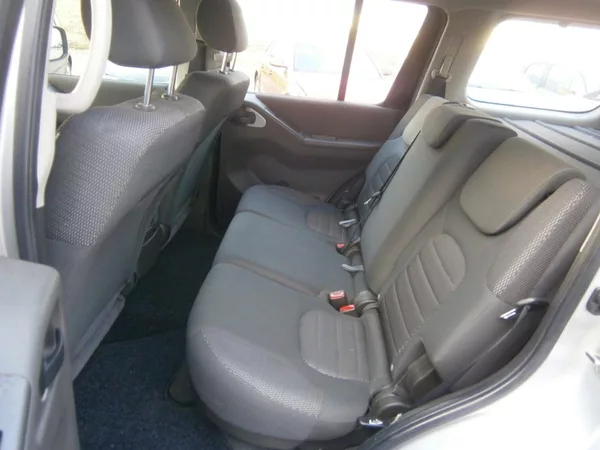 Nissan Pathfinder 2.5DCi 140kw,4x4,serviska - foto 10