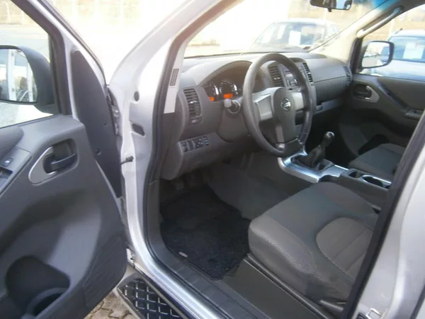 Nissan Pathfinder 2.5DCi 140kw,4x4,serviska - foto 12