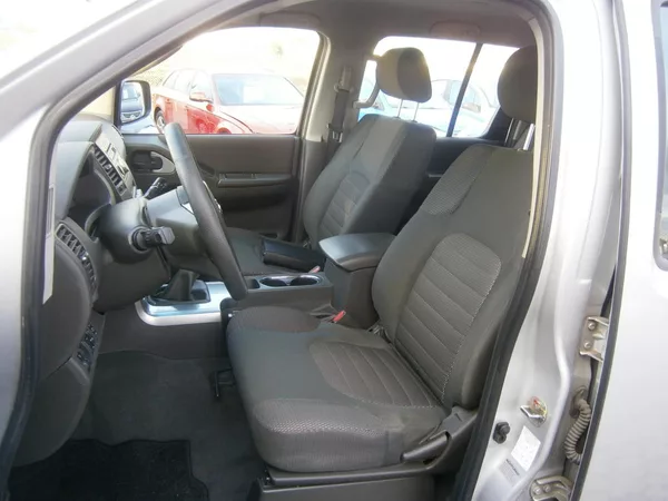 Nissan Pathfinder 2.5DCi 140kw,4x4,serviska - foto 13