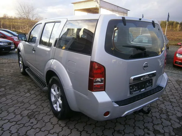 Nissan Pathfinder 2.5DCi 140kw,4x4,serviska - foto 5